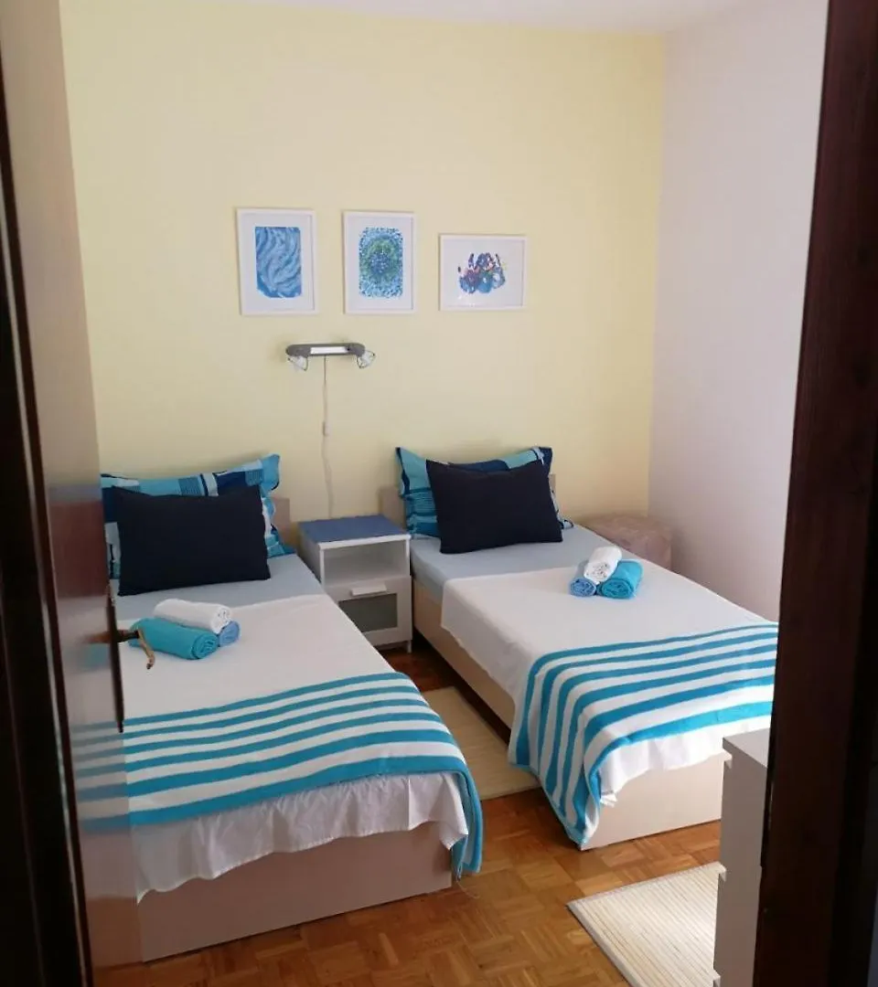 Apartment Vlatkica Maslenica